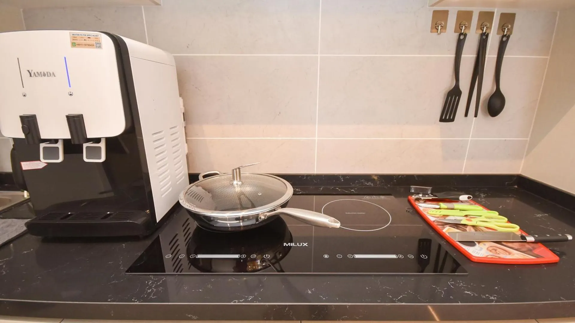 Twin Tower Residence By Nest Home【5 Mins Walk To Ciq】 Johor Bahru 0*,  Maleisië