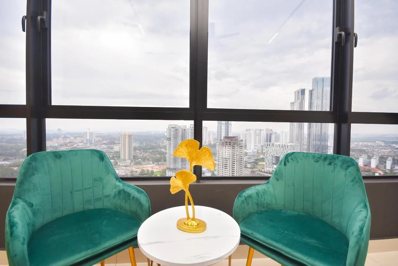 Twin Tower Residence By Nest Home【5 Mins Walk To Ciq】 Johor Bahru