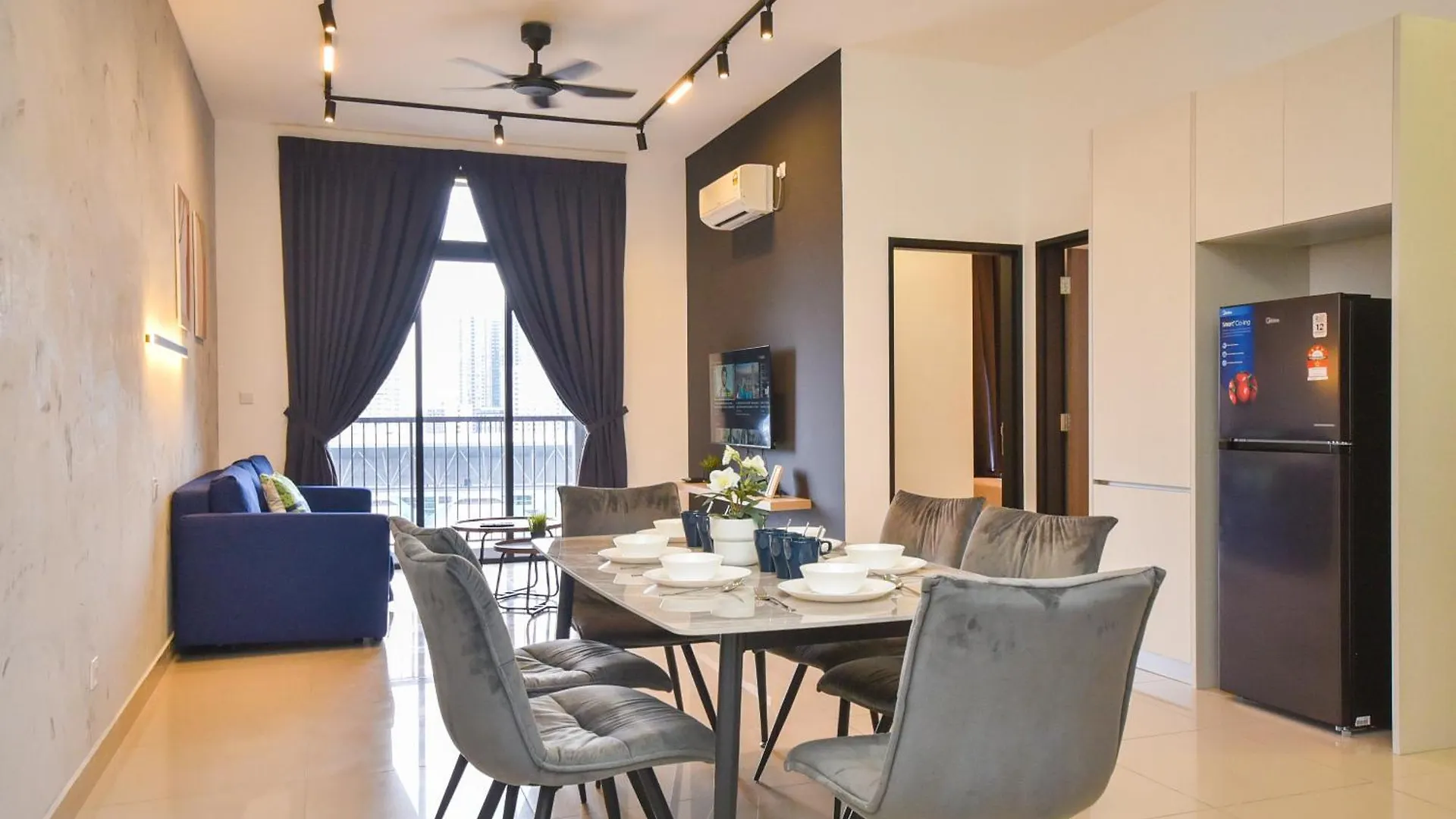 Apartment Twin Tower Residence By Nest Home【5 Mins Walk To Ciq】 Johor Bahru