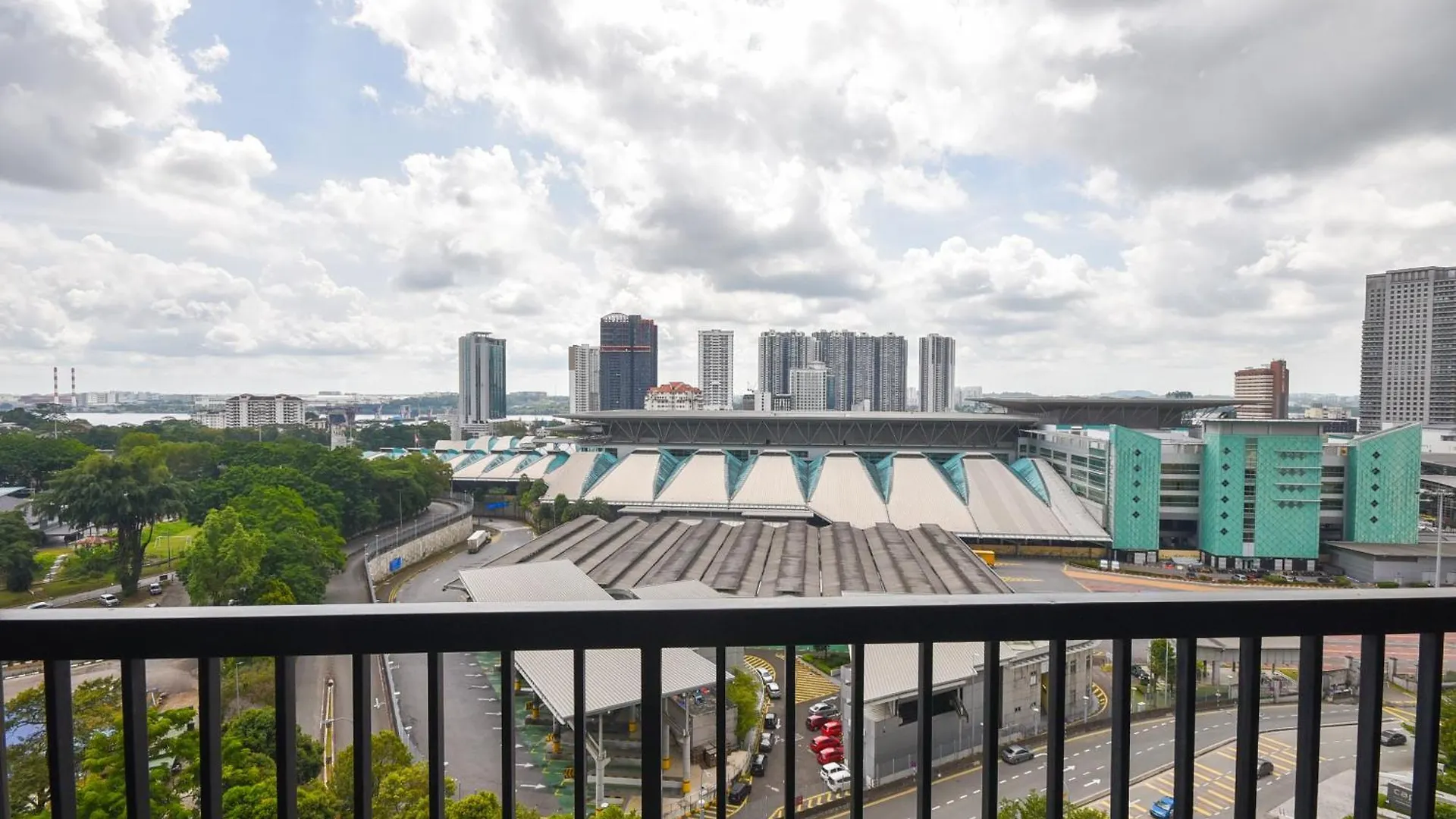 Apartment Twin Tower Residence By Nest Home【5 Mins Walk To Ciq】 Johor Bahru