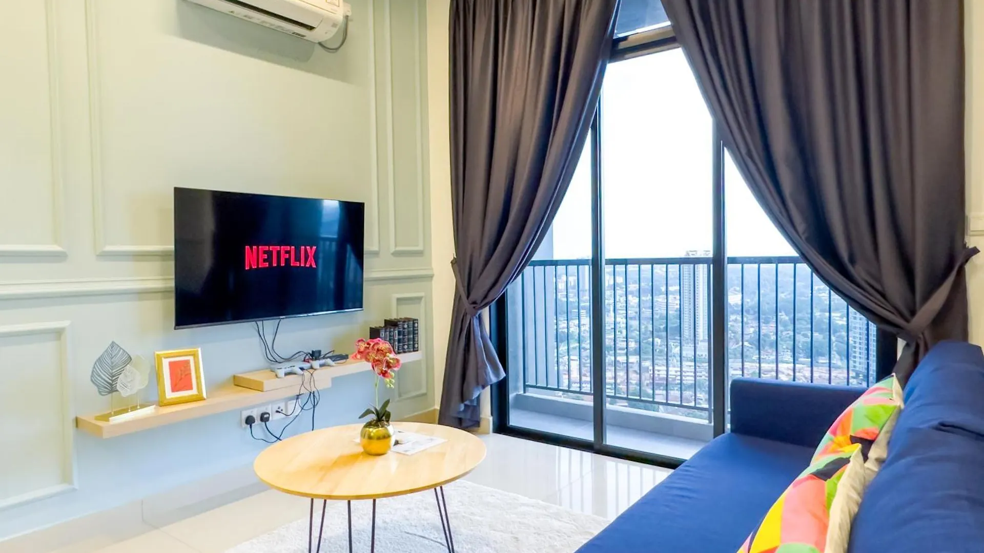 Apartment Twin Tower Residence By Nest Home【5 Mins Walk To Ciq】 Johor Bahru